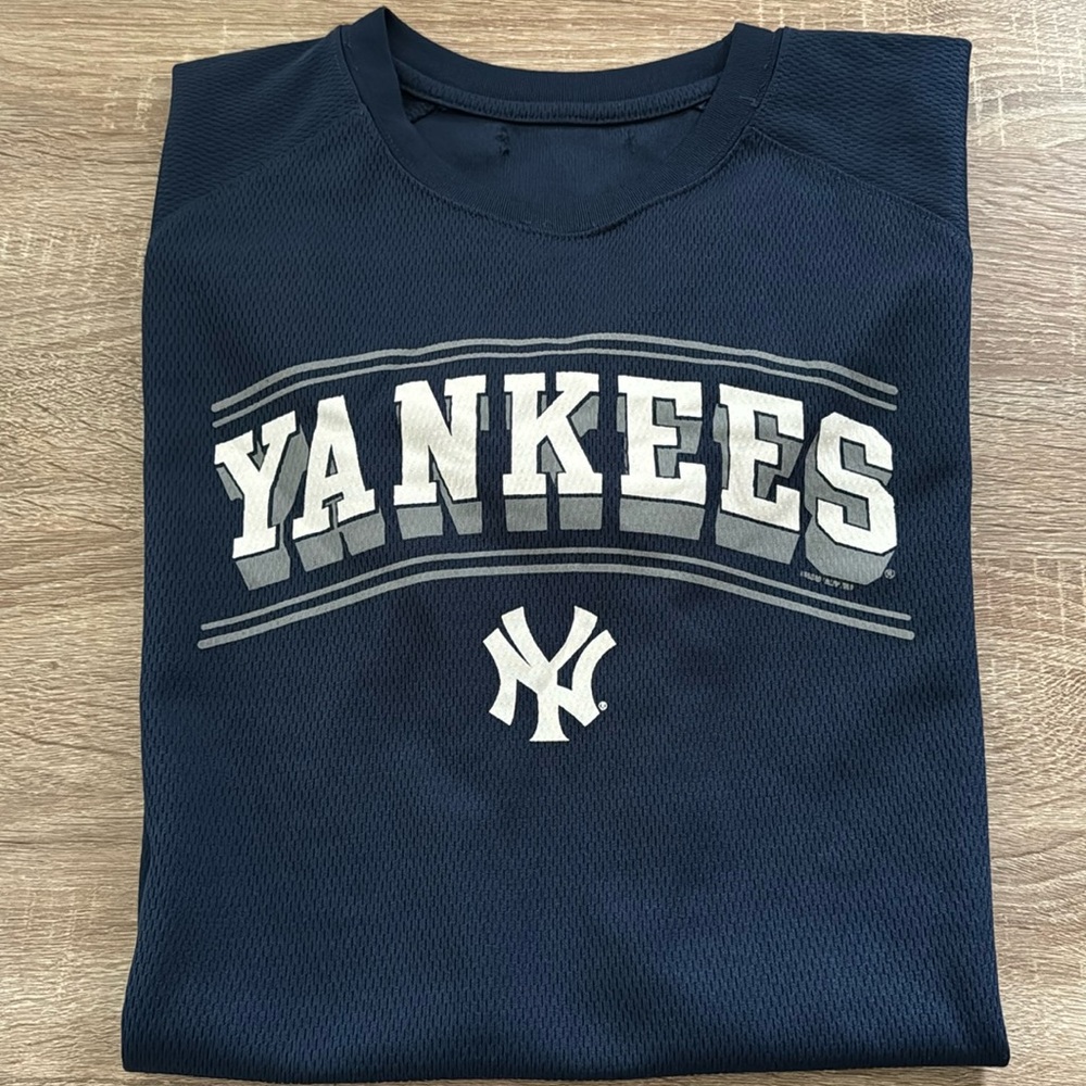 New York Yankees Shirt